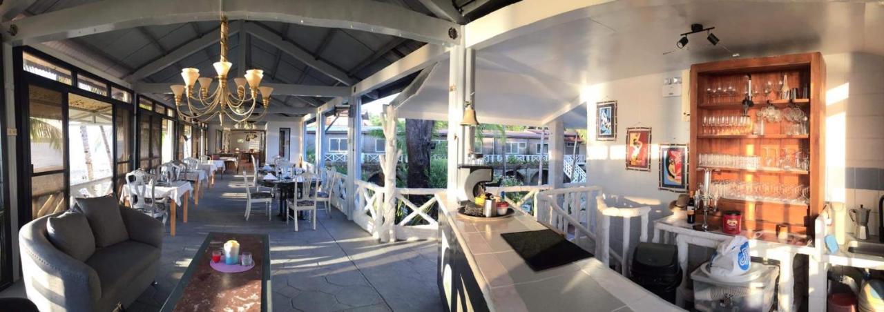 Sunbloom Beachfront Hotel And Restaurant Zambales Sinabacan Экстерьер фото