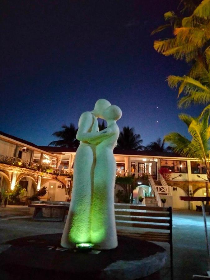 Sunbloom Beachfront Hotel And Restaurant Zambales Sinabacan Экстерьер фото