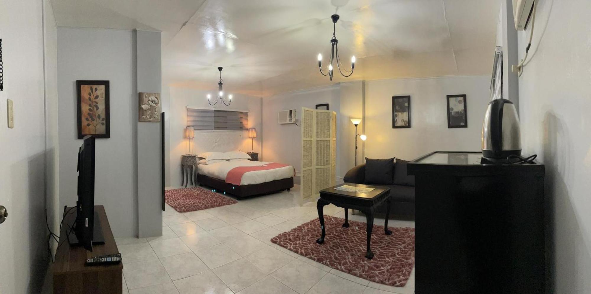Sunbloom Beachfront Hotel And Restaurant Zambales Sinabacan Экстерьер фото